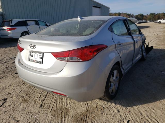 Photo 3 VIN: 5NPDH4AE3CH102170 - HYUNDAI ELANTRA GL 