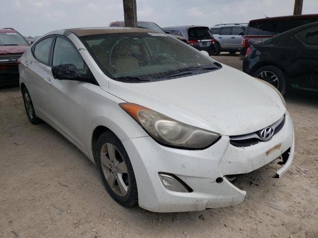 Photo 3 VIN: 5NPDH4AE3CH104159 - HYUNDAI ELANTRA 