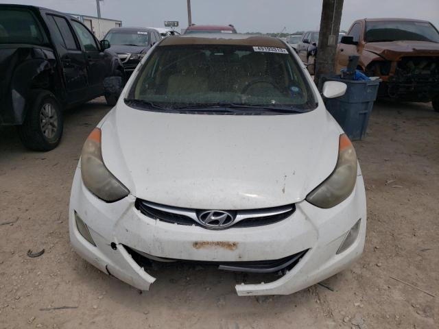 Photo 4 VIN: 5NPDH4AE3CH104159 - HYUNDAI ELANTRA 