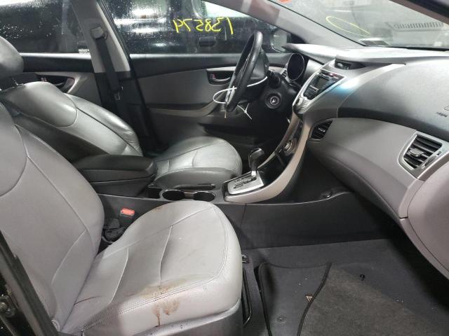 Photo 4 VIN: 5NPDH4AE3CH105280 - HYUNDAI ELANTRA GL 