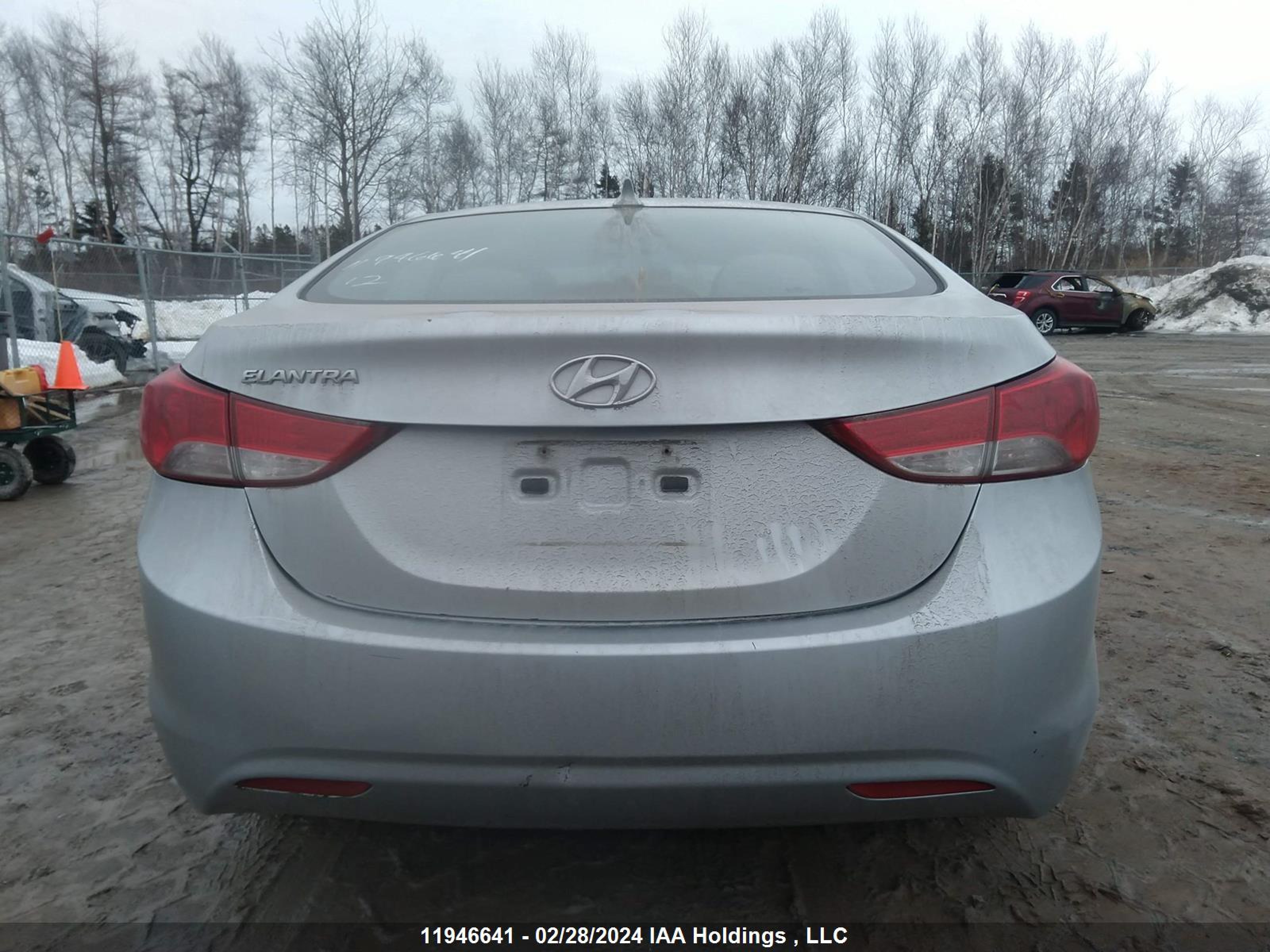 Photo 16 VIN: 5NPDH4AE3CH108132 - HYUNDAI ELANTRA 