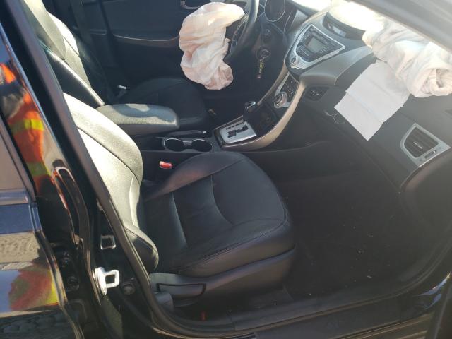 Photo 4 VIN: 5NPDH4AE3CH111922 - HYUNDAI ELANTRA GL 