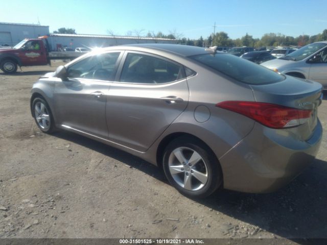 Photo 2 VIN: 5NPDH4AE3CH112424 - HYUNDAI ELANTRA 