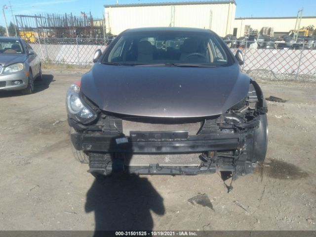 Photo 5 VIN: 5NPDH4AE3CH112424 - HYUNDAI ELANTRA 