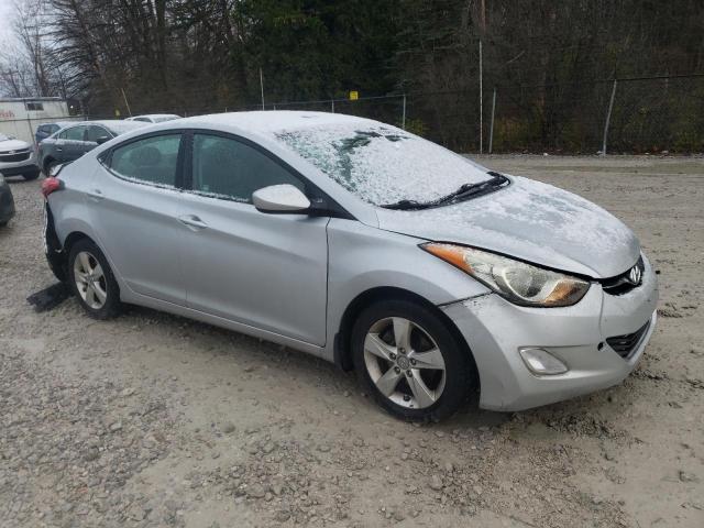 Photo 3 VIN: 5NPDH4AE3CH112567 - HYUNDAI ELANTRA GL 