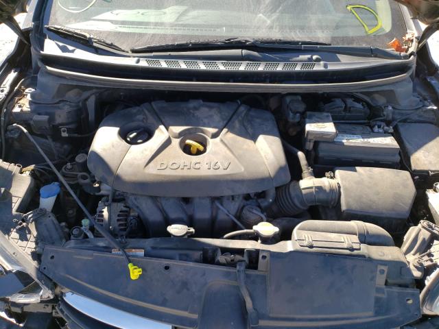 Photo 6 VIN: 5NPDH4AE3CH126078 - HYUNDAI ELANTRA GL 