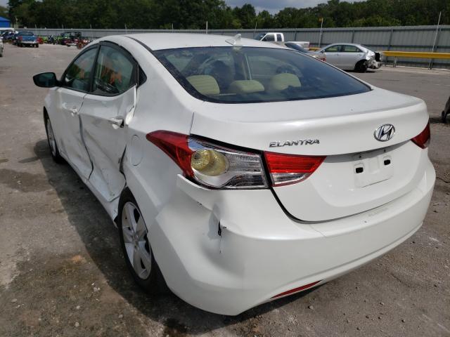 Photo 2 VIN: 5NPDH4AE3CH126906 - HYUNDAI ELANTRA GL 