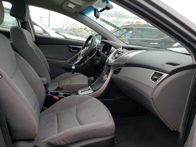 Photo 4 VIN: 5NPDH4AE3CH129028 - HYUNDAI ELANTRA GL 