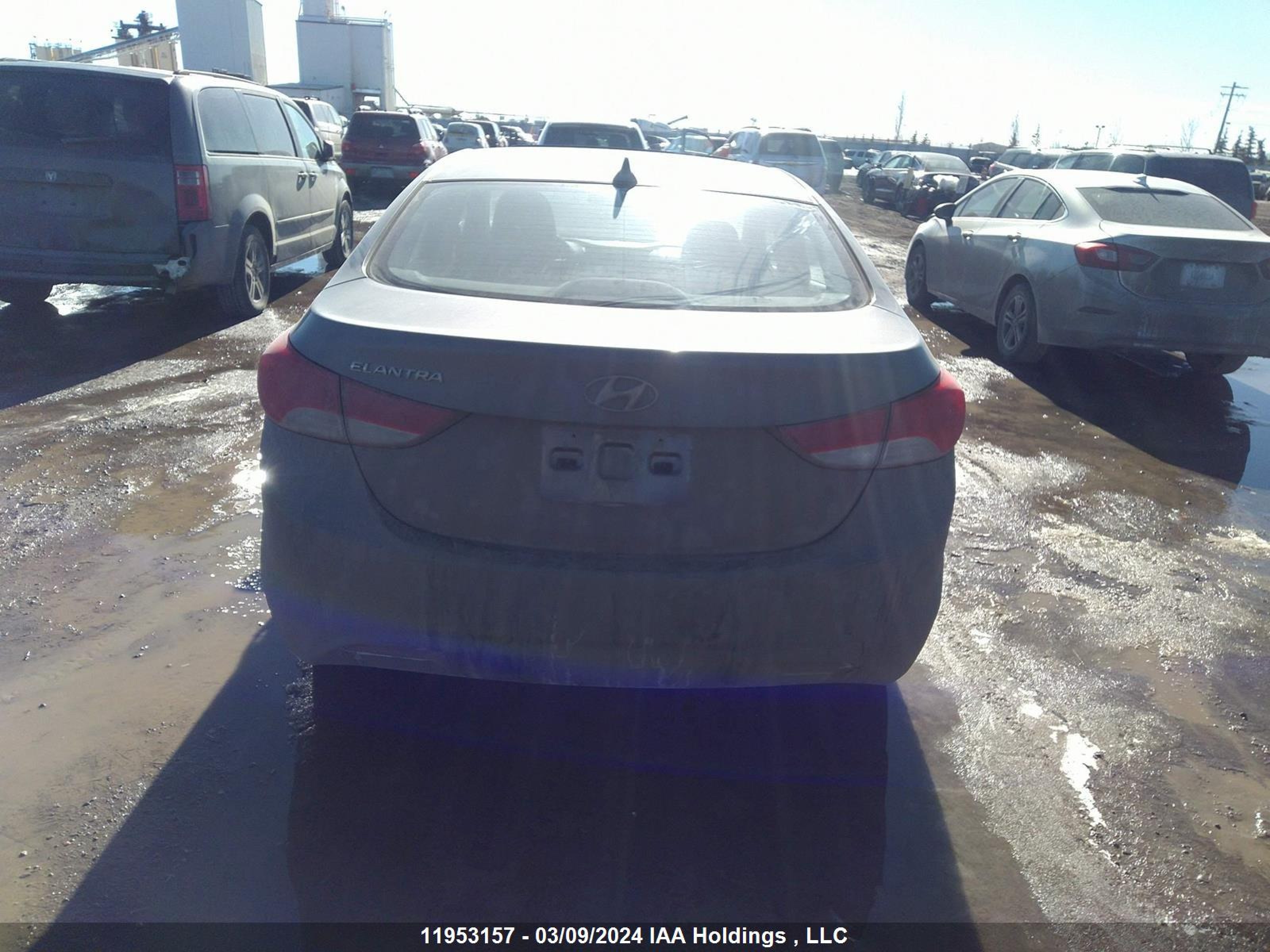 Photo 15 VIN: 5NPDH4AE3CH136142 - HYUNDAI ELANTRA 