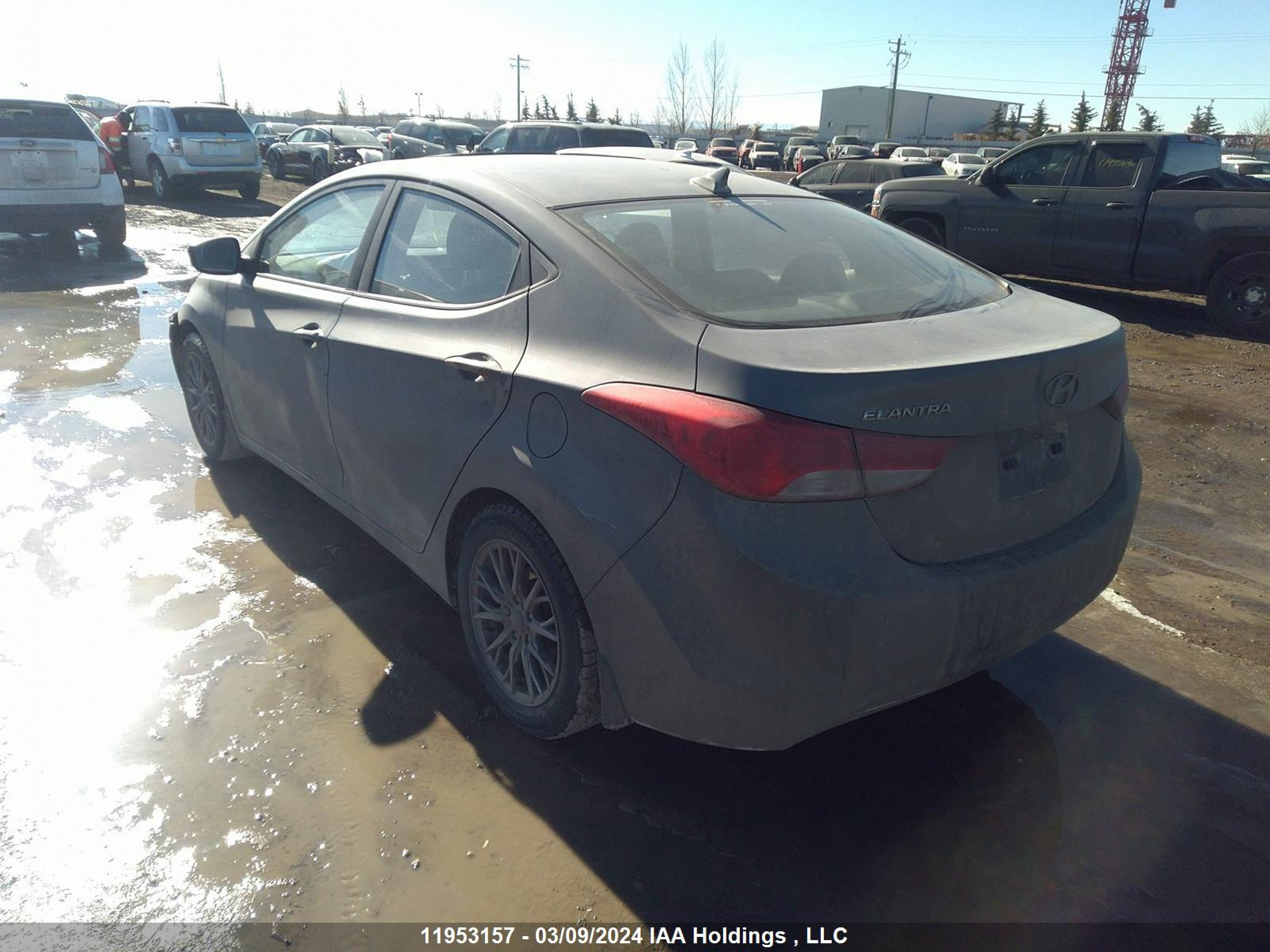 Photo 2 VIN: 5NPDH4AE3CH136142 - HYUNDAI ELANTRA 