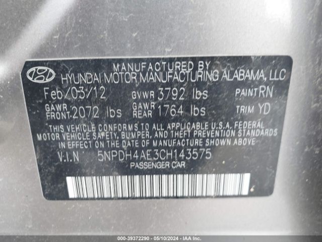 Photo 8 VIN: 5NPDH4AE3CH143575 - HYUNDAI ELANTRA 