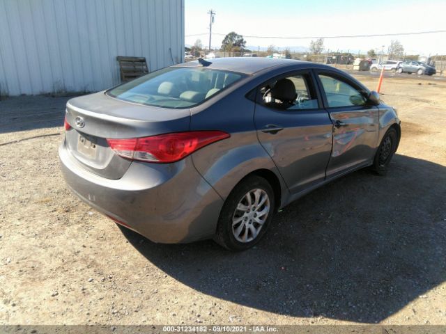 Photo 3 VIN: 5NPDH4AE3CH144404 - HYUNDAI ELANTRA 