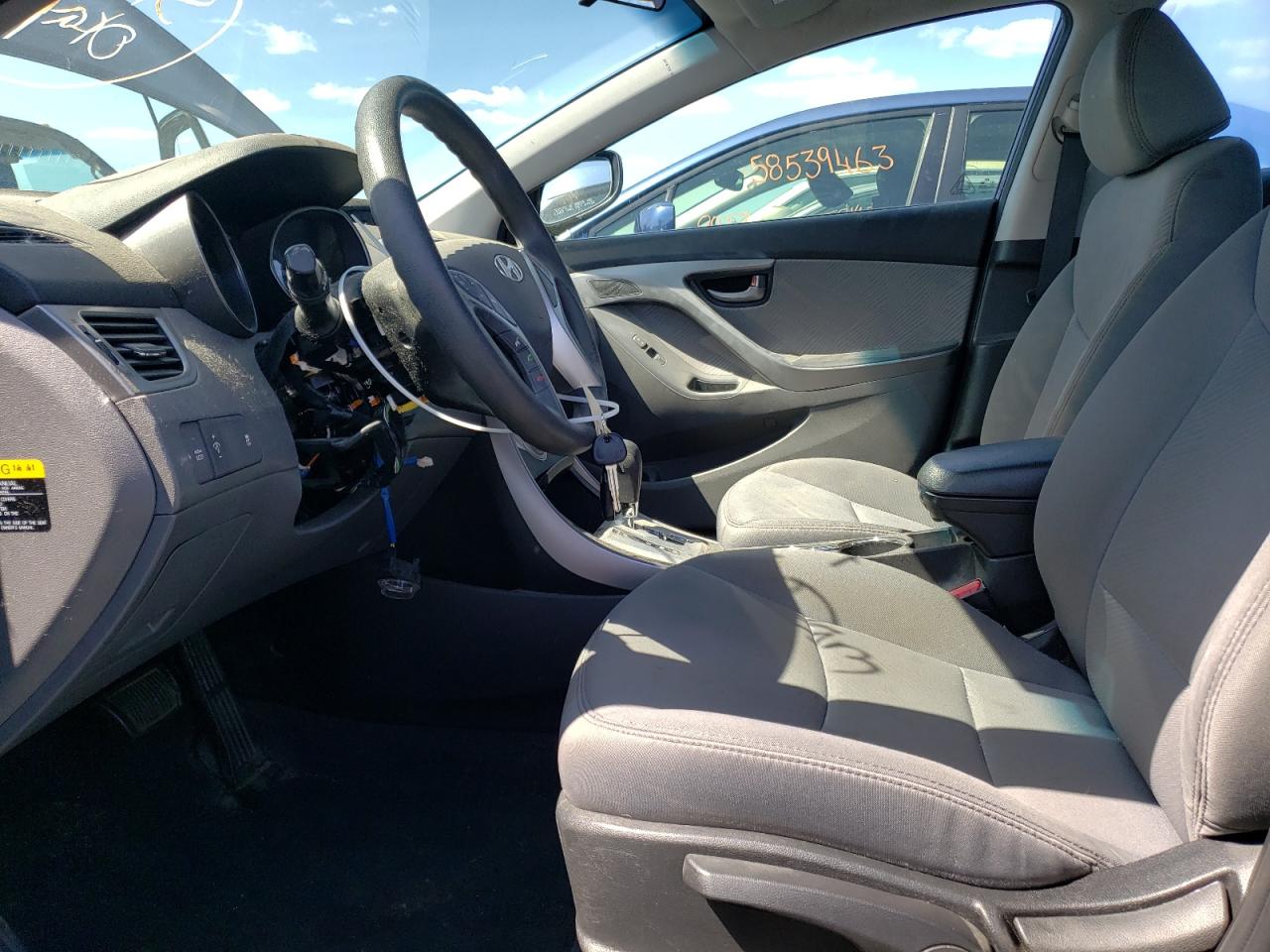 Photo 6 VIN: 5NPDH4AE3CH150865 - HYUNDAI ELANTRA 