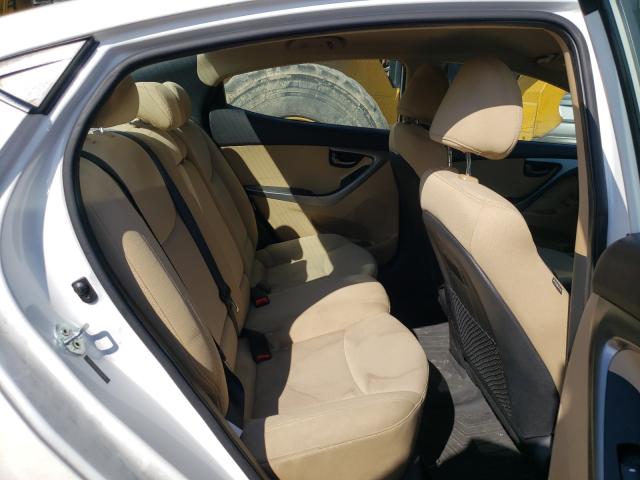 Photo 4 VIN: 5NPDH4AE3DH154089 - HYUNDAI ELANTRA GL 