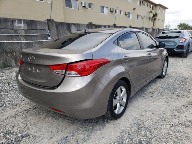 Photo 3 VIN: 5NPDH4AE3DH166727 - HYUNDAI ELANTRA 