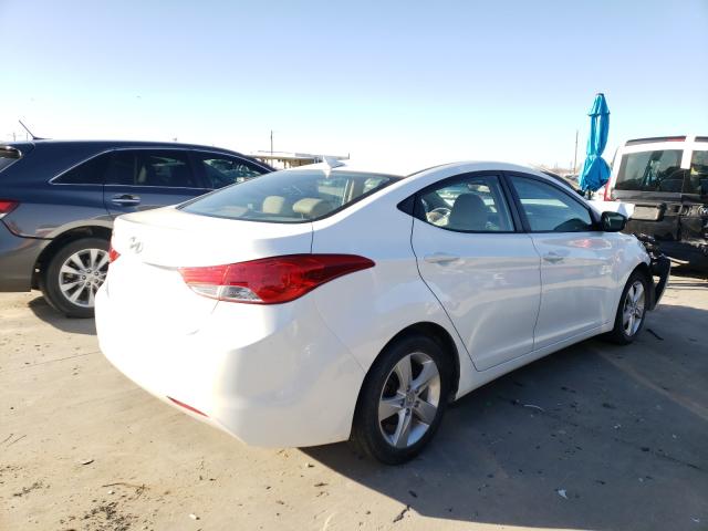 Photo 3 VIN: 5NPDH4AE3DH167084 - HYUNDAI ELANTRA GL 