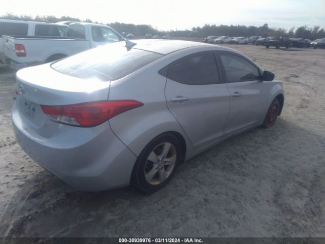 Photo 3 VIN: 5NPDH4AE3DH173709 - HYUNDAI ELANTRA 