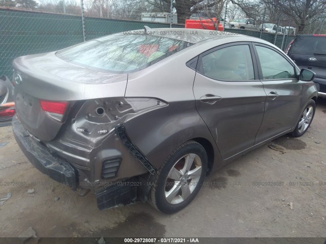 Photo 3 VIN: 5NPDH4AE3DH184368 - HYUNDAI ELANTRA 