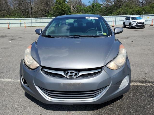 Photo 4 VIN: 5NPDH4AE3DH215649 - HYUNDAI ELANTRA 