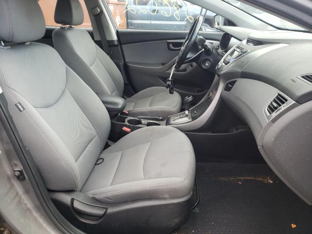 Photo 4 VIN: 5NPDH4AE3DH216526 - HYUNDAI ELANTRA GL 