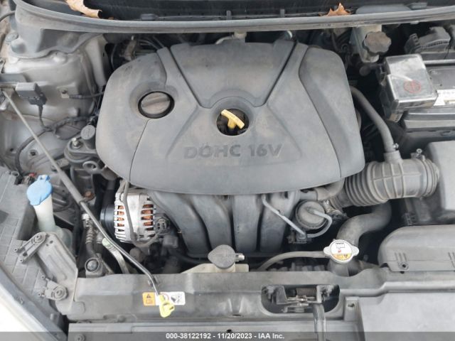 Photo 9 VIN: 5NPDH4AE3DH220236 - HYUNDAI ELANTRA 