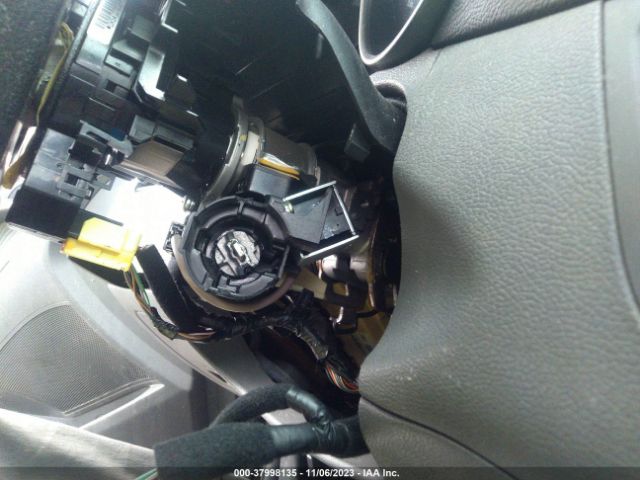 Photo 5 VIN: 5NPDH4AE3DH231477 - HYUNDAI ELANTRA 