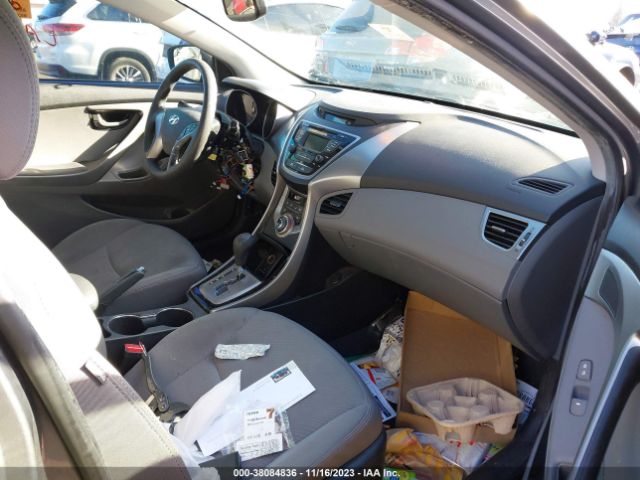 Photo 4 VIN: 5NPDH4AE3DH243712 - HYUNDAI ELANTRA 