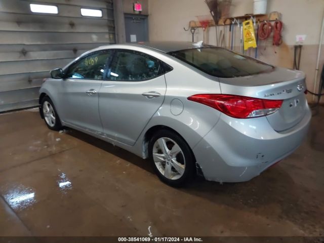 Photo 2 VIN: 5NPDH4AE3DH247565 - HYUNDAI ELANTRA 