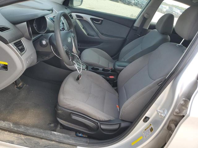 Photo 6 VIN: 5NPDH4AE3DH255696 - HYUNDAI ELANTRA 