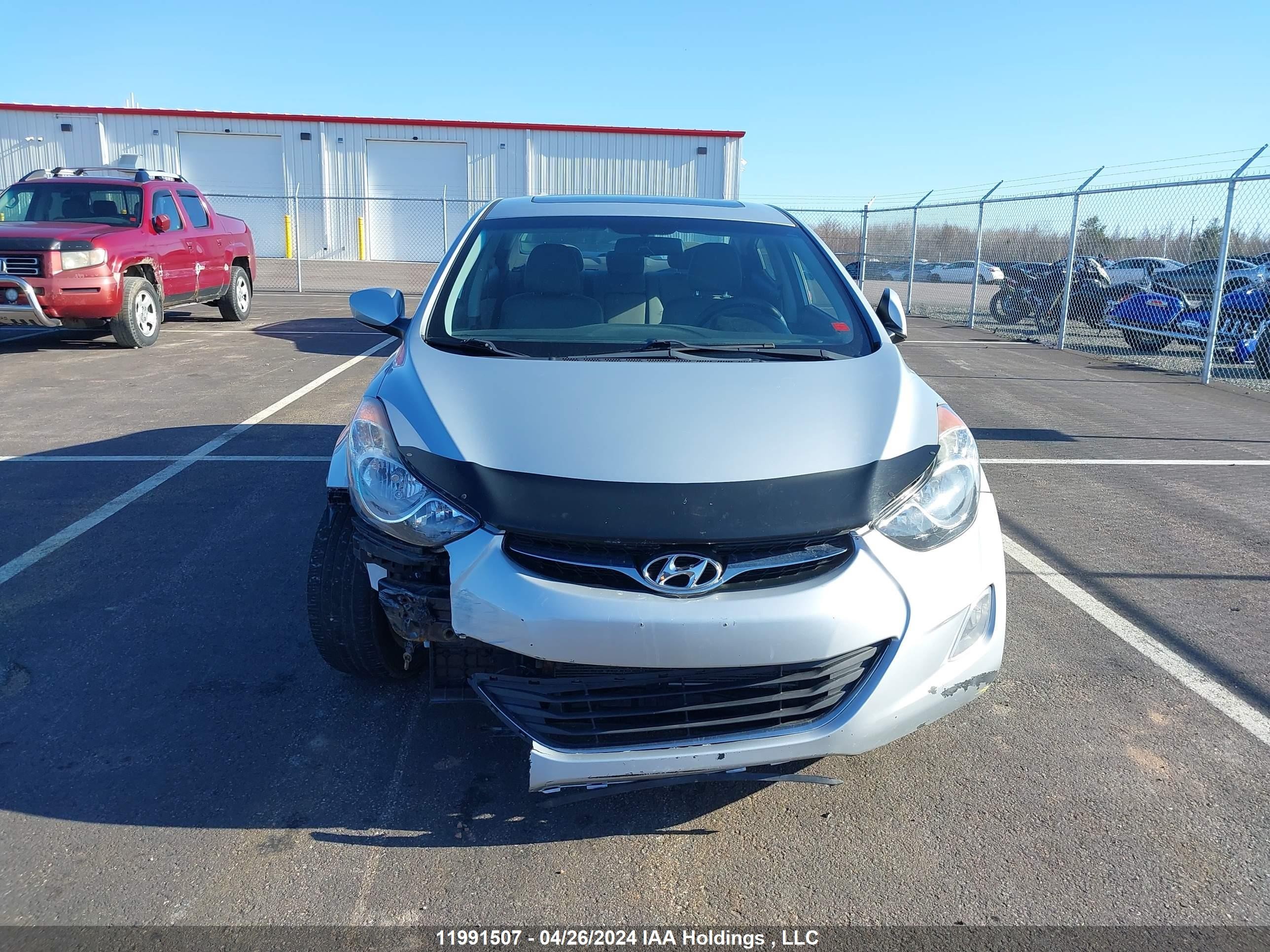 Photo 11 VIN: 5NPDH4AE3DH255925 - HYUNDAI ELANTRA 