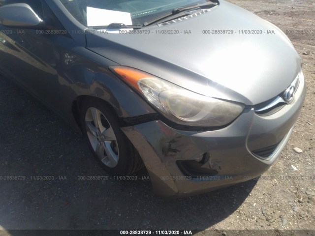 Photo 5 VIN: 5NPDH4AE3DH259408 - HYUNDAI ELANTRA 