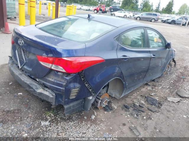 Photo 3 VIN: 5NPDH4AE3DH266620 - HYUNDAI ELANTRA 