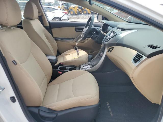 Photo 6 VIN: 5NPDH4AE3DH273356 - HYUNDAI ELANTRA 