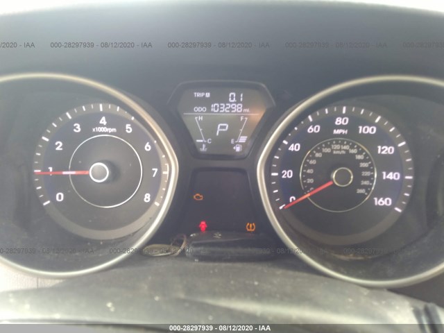 Photo 6 VIN: 5NPDH4AE3DH281327 - HYUNDAI ELANTRA 