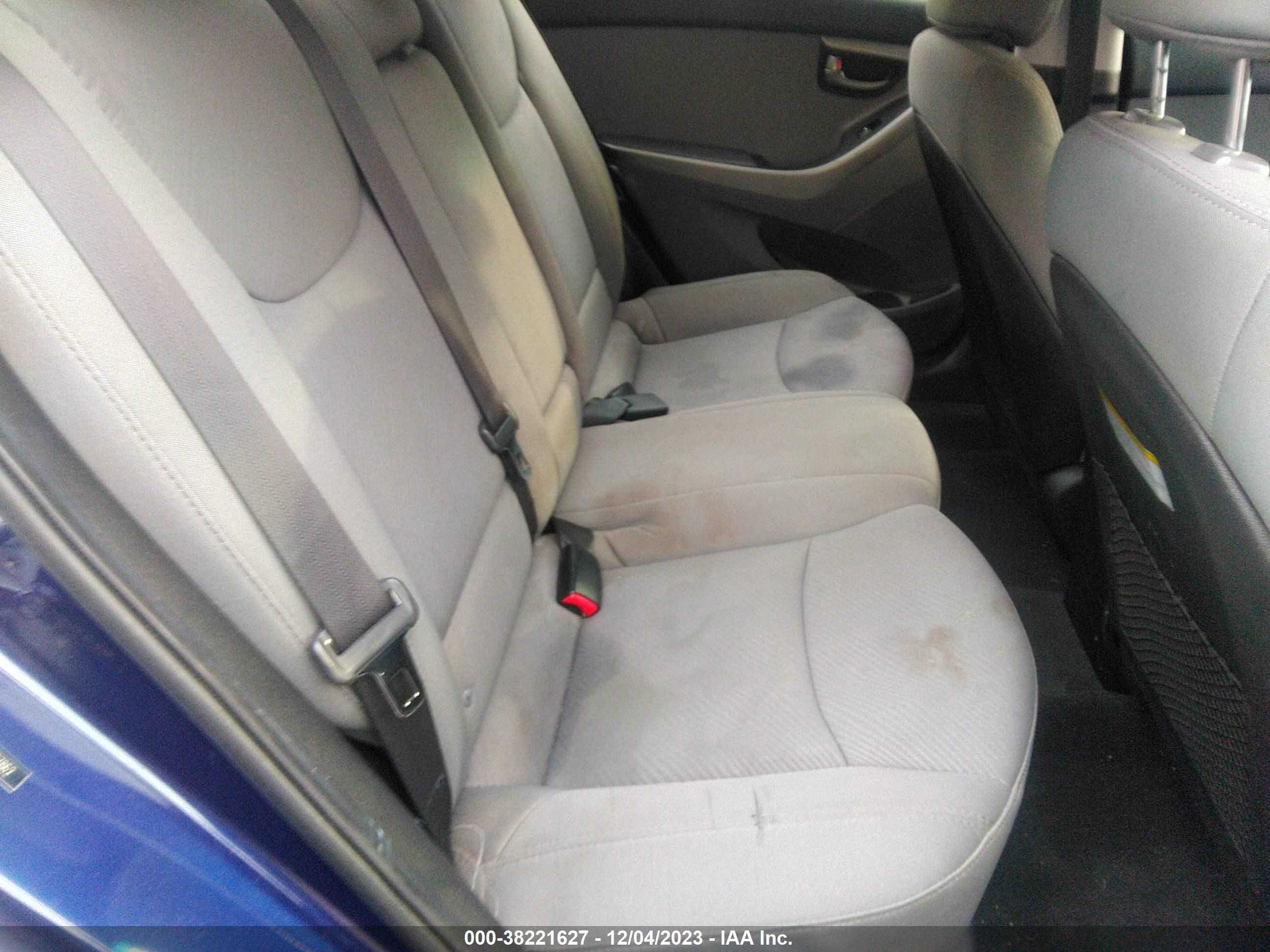 Photo 7 VIN: 5NPDH4AE3DH307862 - HYUNDAI ELANTRA 