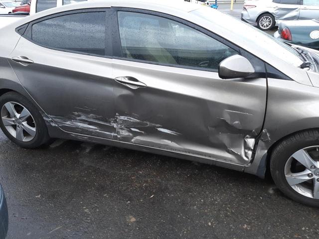 Photo 8 VIN: 5NPDH4AE3DH308459 - HYUNDAI ELANTRA GL 