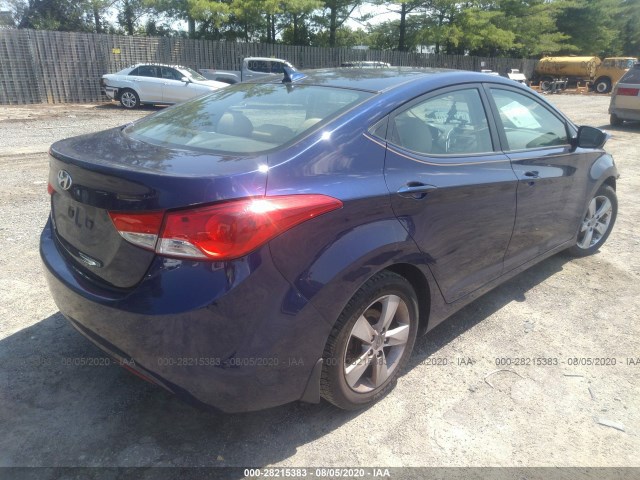 Photo 3 VIN: 5NPDH4AE3DH309384 - HYUNDAI ELANTRA 