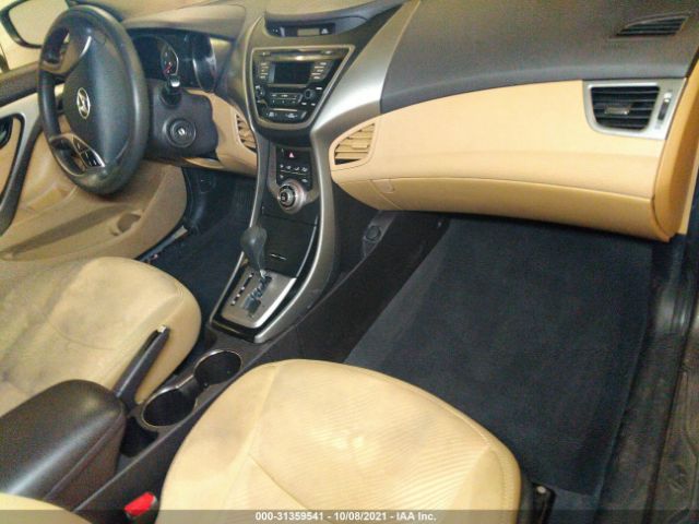 Photo 4 VIN: 5NPDH4AE3DH310082 - HYUNDAI ELANTRA 