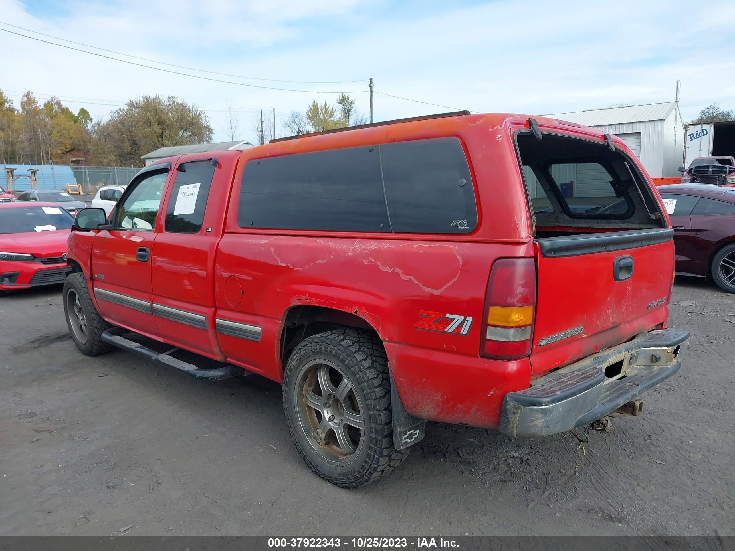 Photo 2 VIN: 5NPDH4AE3DH317730 - CHEVROLET SILVERADO 