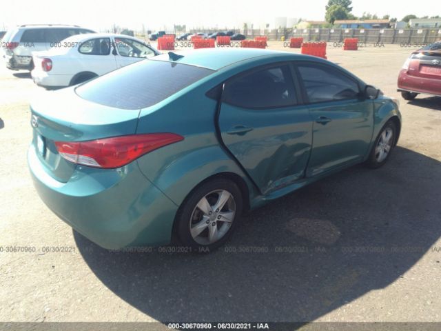 Photo 3 VIN: 5NPDH4AE3DH338979 - HYUNDAI ELANTRA 