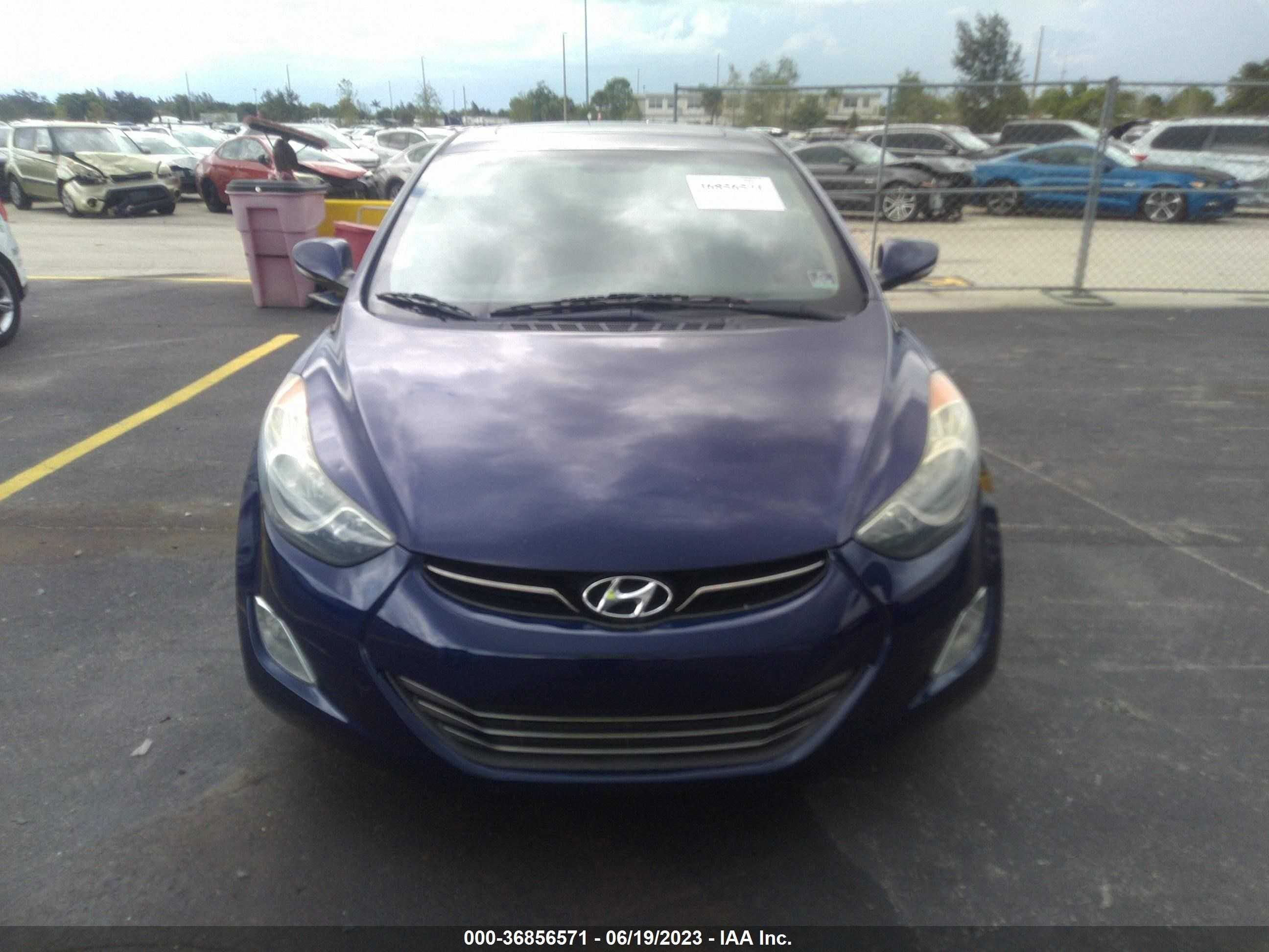 Photo 5 VIN: 5NPDH4AE3DH341364 - HYUNDAI ELANTRA 