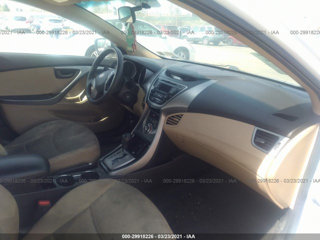 Photo 4 VIN: 5NPDH4AE3DH349450 - HYUNDAI ELANTRA 