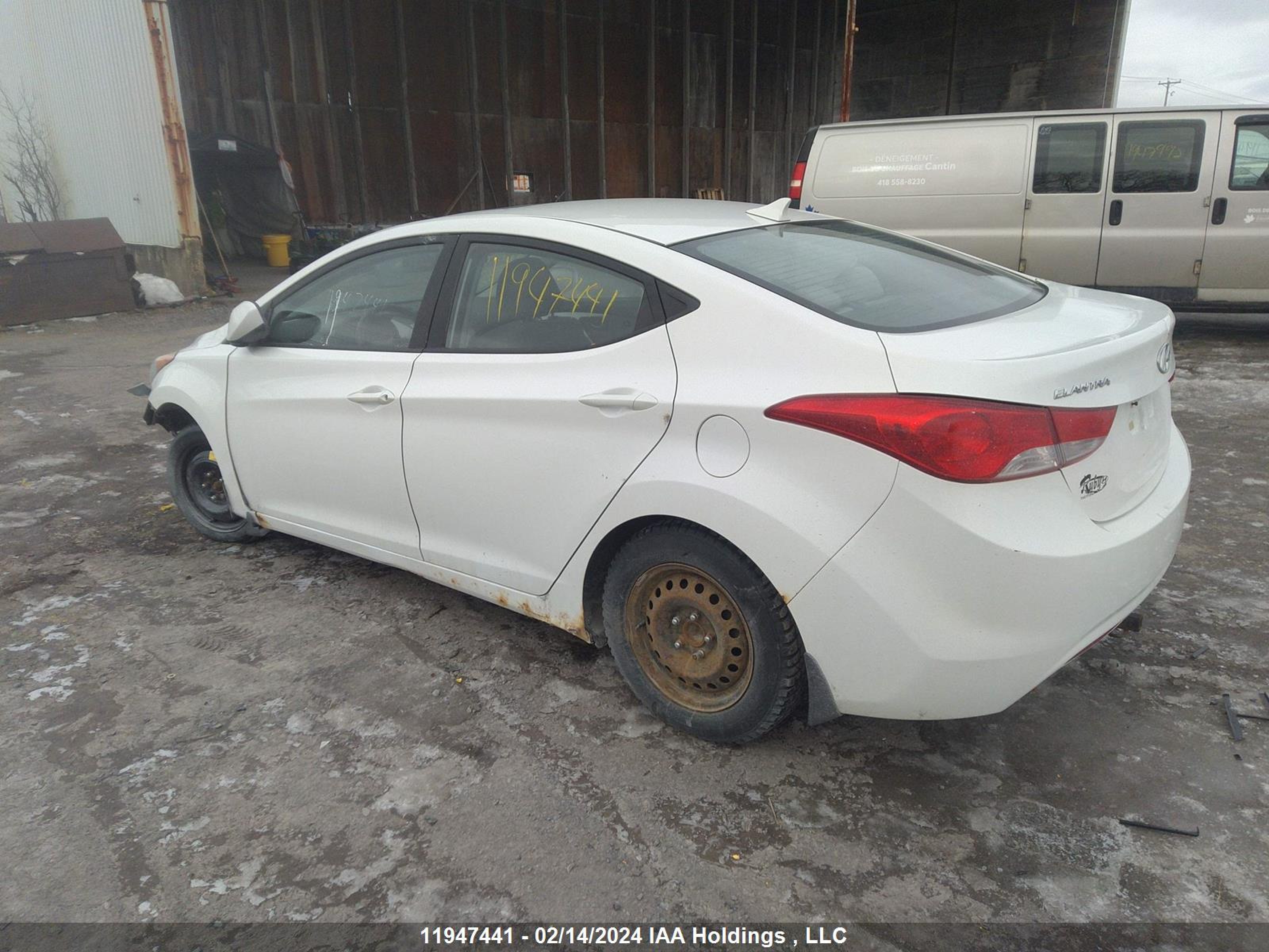 Photo 2 VIN: 5NPDH4AE3DH365986 - HYUNDAI ELANTRA 