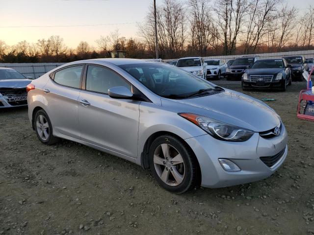 Photo 3 VIN: 5NPDH4AE3DH369729 - HYUNDAI ELANTRA GL 