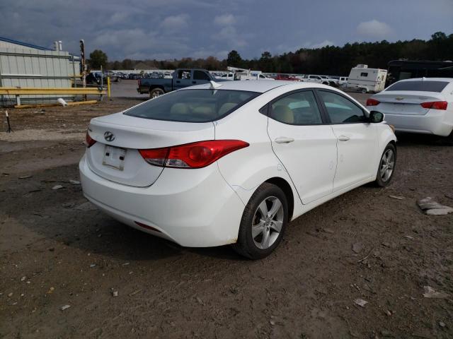 Photo 3 VIN: 5NPDH4AE3DH372131 - HYUNDAI ELANTRA GL 