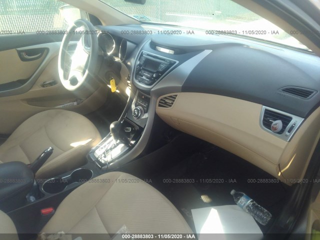 Photo 4 VIN: 5NPDH4AE3DH375255 - HYUNDAI ELANTRA 