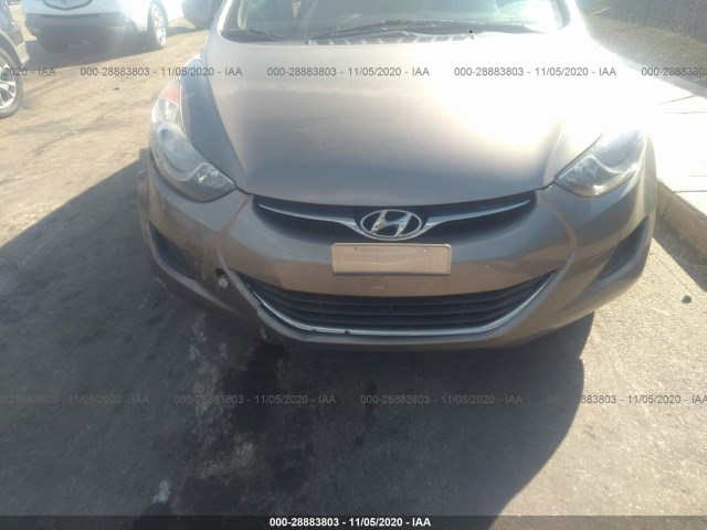 Photo 5 VIN: 5NPDH4AE3DH375255 - HYUNDAI ELANTRA 