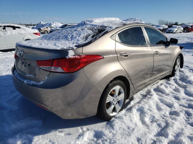 Photo 3 VIN: 5NPDH4AE3DH381024 - HYUNDAI ELANTRA GL 