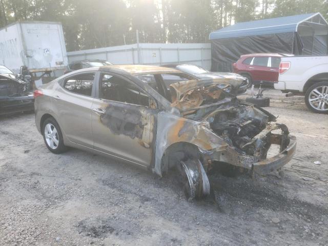 Photo 3 VIN: 5NPDH4AE3DH381038 - HYUNDAI ELANTRA 