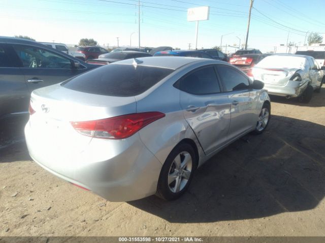 Photo 3 VIN: 5NPDH4AE3DH382304 - HYUNDAI ELANTRA 